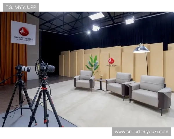 智能电视与高速网络普及,为超高清与互动直播奠定用户基础 智能电视与高速网络普及,为超高清与互动直播奠定用户基础